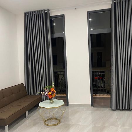 Go Cong Vinhomes Villa المظهر الخارجي الصورة